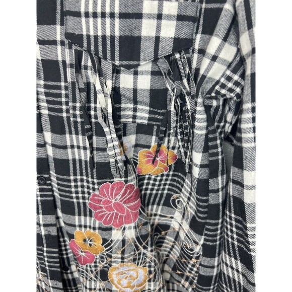 NWT! Savanna Jane Long Sleeve Black Plaid Embroidered Fringe Detail Blouse Top S - Picture 6 of 8